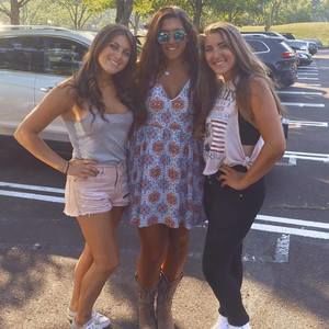 Meet your Posher, Gionna